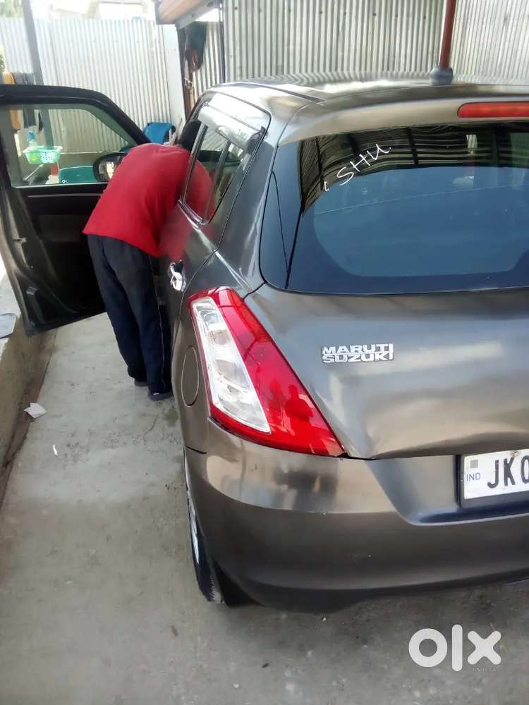 Maruti Suzuki Swift 2016