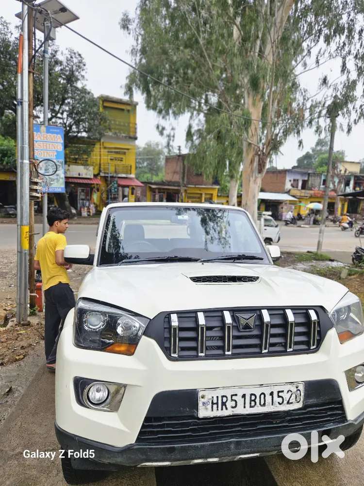 Mahindra Scorpio Classic 2017 Diesel 90000 Km Driven