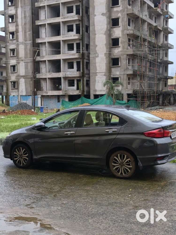Honda City Petrol Manual 2018 Variant