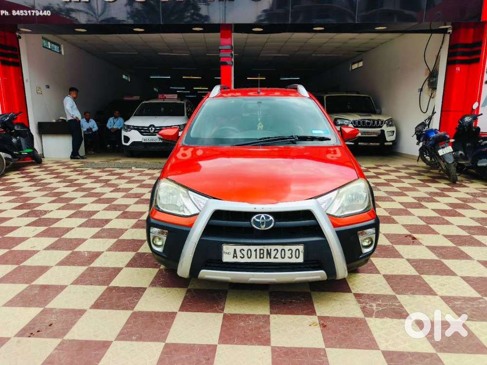 Toyota Etios Cross 1.2l G, 2014, Petrol