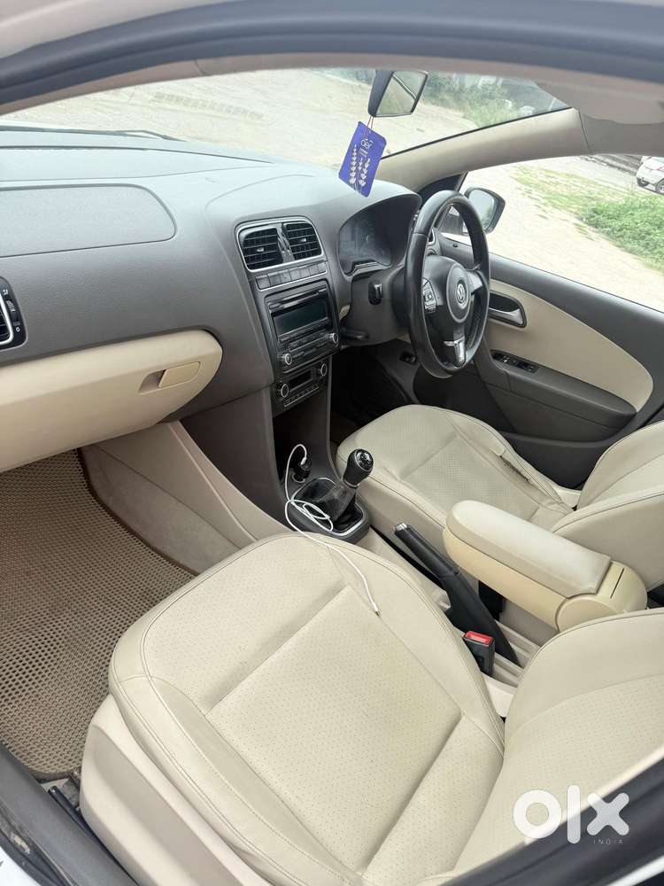 Volkswagen Vento 1.6 Highline Plus 16 Alloy, 2013, Diesel