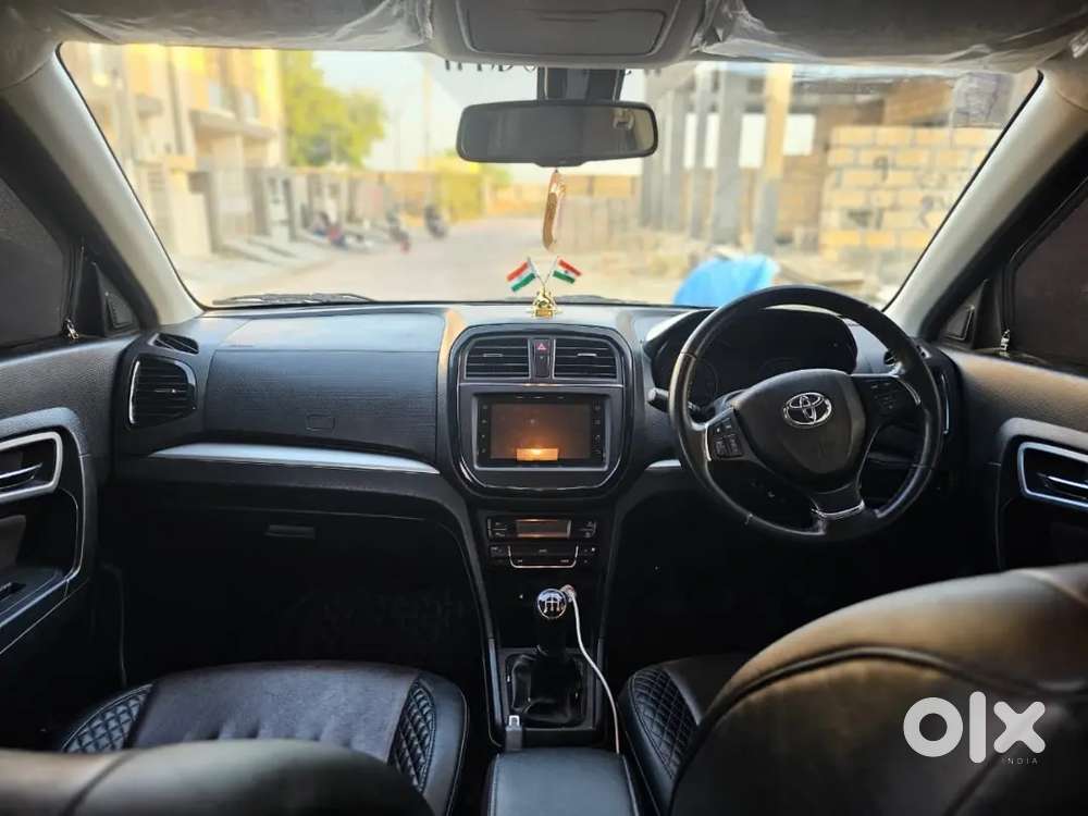 Toyota Urban Cruiser 2022 Petrol 35000 Km Driven