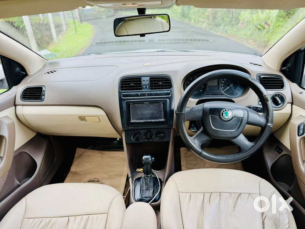 Skoda Rapid 1.6 Mpi At Ambition, 2012, Petrol