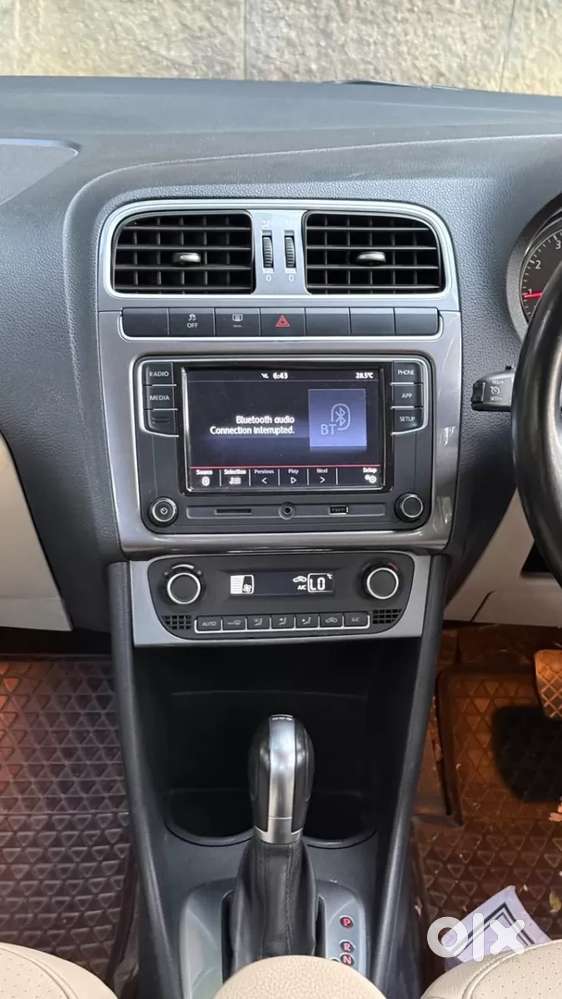 Volkswagen Vento 1.2 Tsi Highline Plus At, 2019, Petrol