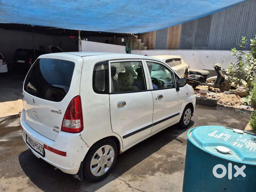 Maruti Suzuki Zen Estilo 2010