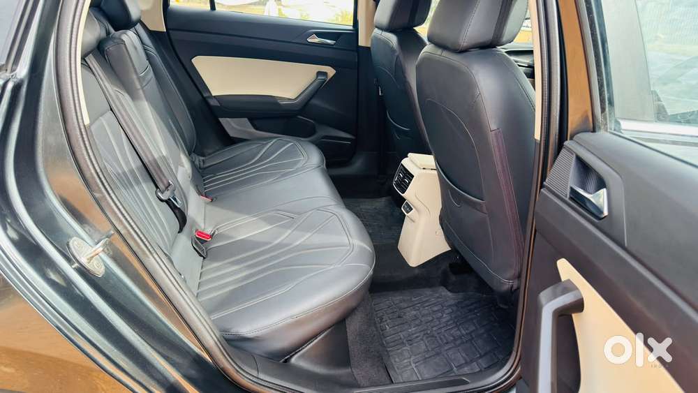 Skoda Slavia 1.0 Ambition Tsi, 2022, Petrol