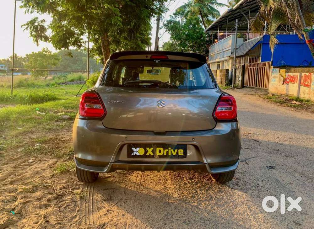 Maruti Suzuki Swift Amt Zxi, 2018, Petrol