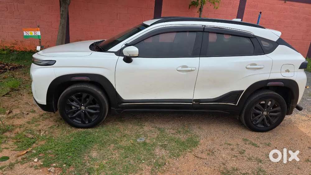 2025 Toyota Urban Cruiser Taisor &ndash;6 24000 Km | No Accident | Like New