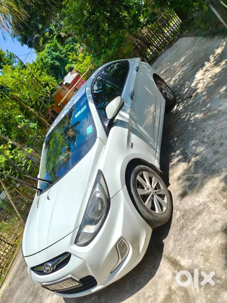 Emergency Sell Hyundai Verna 1.6 Sx Crdi 2013