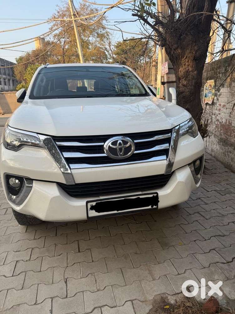 Toyota Fortuner Diesel 2017