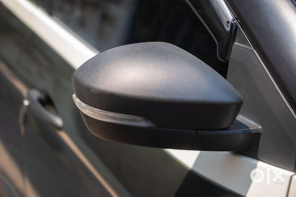 Tata Nexon 1.2 Revotron Xm (s), 2021, Petrol