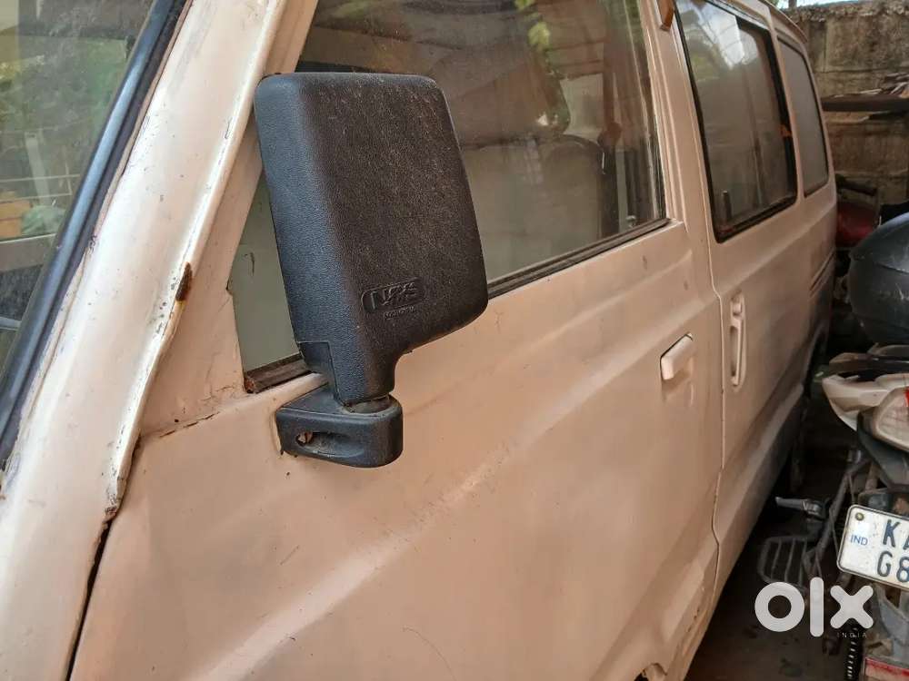 Maruti Suzuki Omni 1995