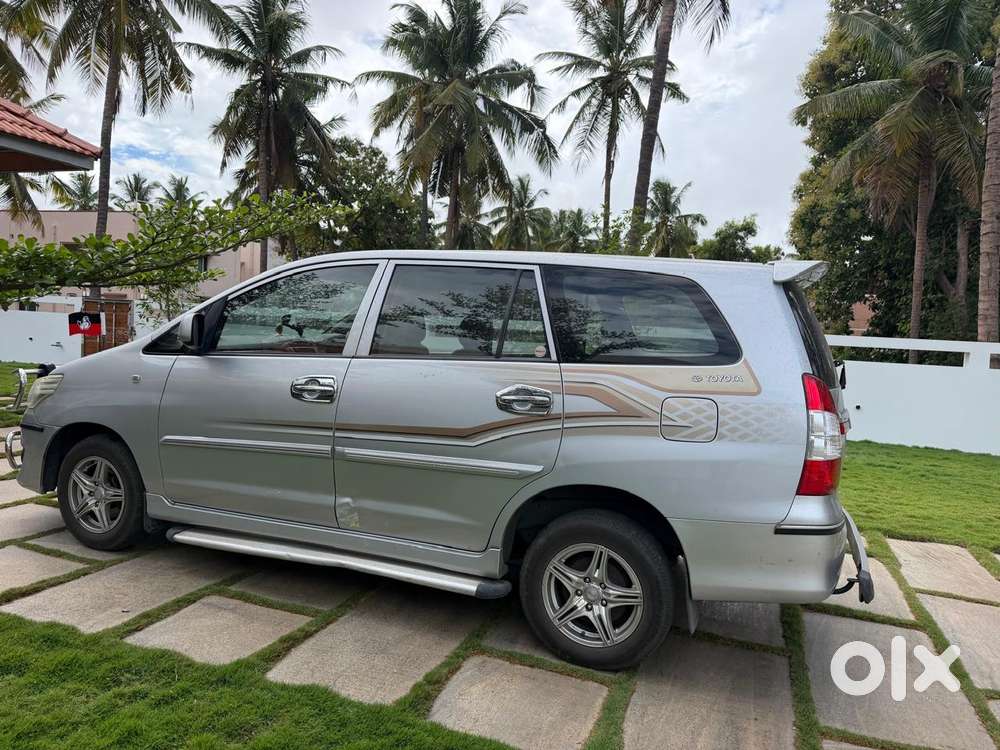 Toyota Innova 2.5 G (diesel) 7 Seater, 2012, Diesel