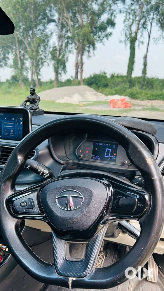 Tata Altroz Icng Sunroof 2023