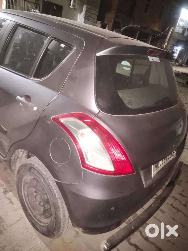 Maruti Swift Vxi 2012