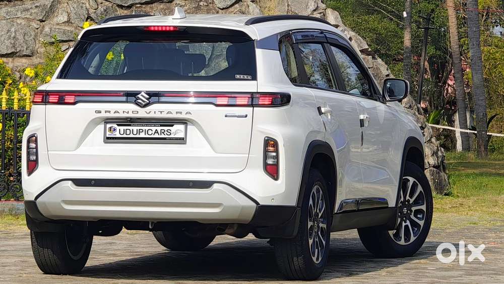 Maruti Suzuki Grand Vitara 1.5 Sigma Smart Hybrid, 2023, Petrol