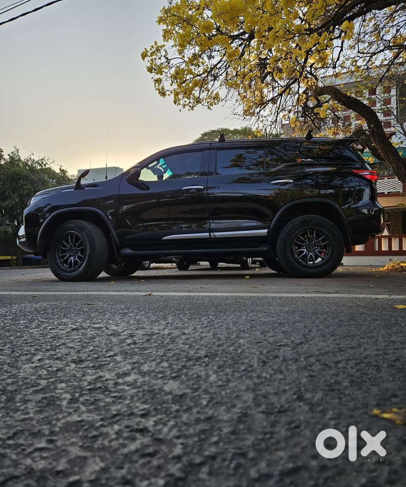 Toyota Fortuner [2021-ongoing] 2.8 2wd Diesel Mt, 2023, Diesel