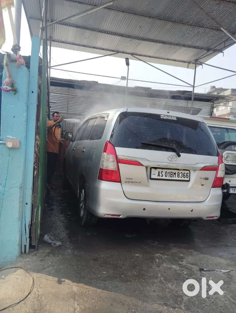 Toyota Innova 2014 Diesel Well Maintained