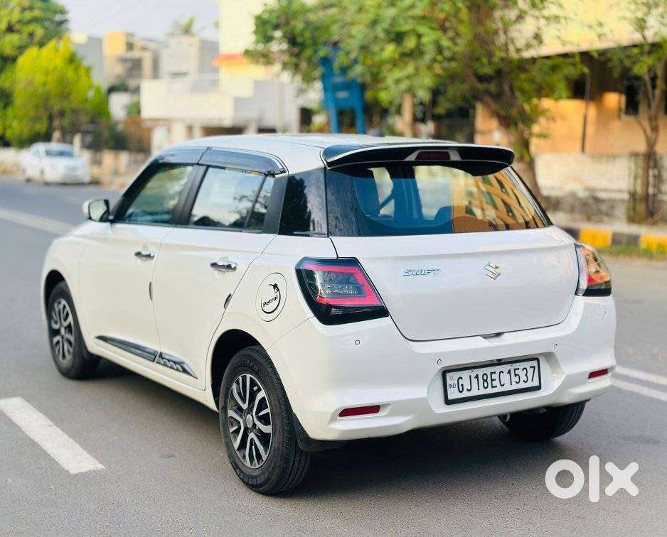 Maruti Suzuki Swift 1.2 Vxi (o), 2024, Petrol