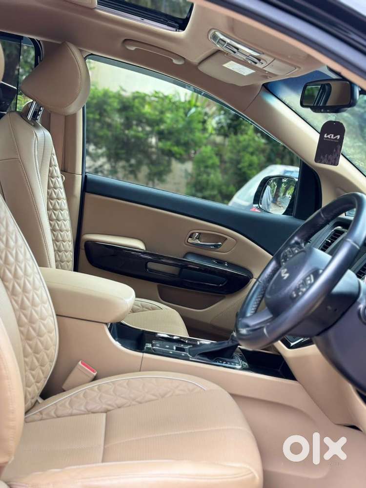 Kia Carnival Limousine Plus 7 Str, 2022, Diesel