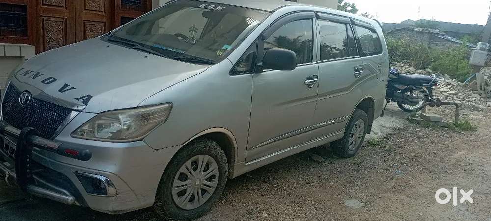 Toyota Innova 2006 Diesel Well Maintained