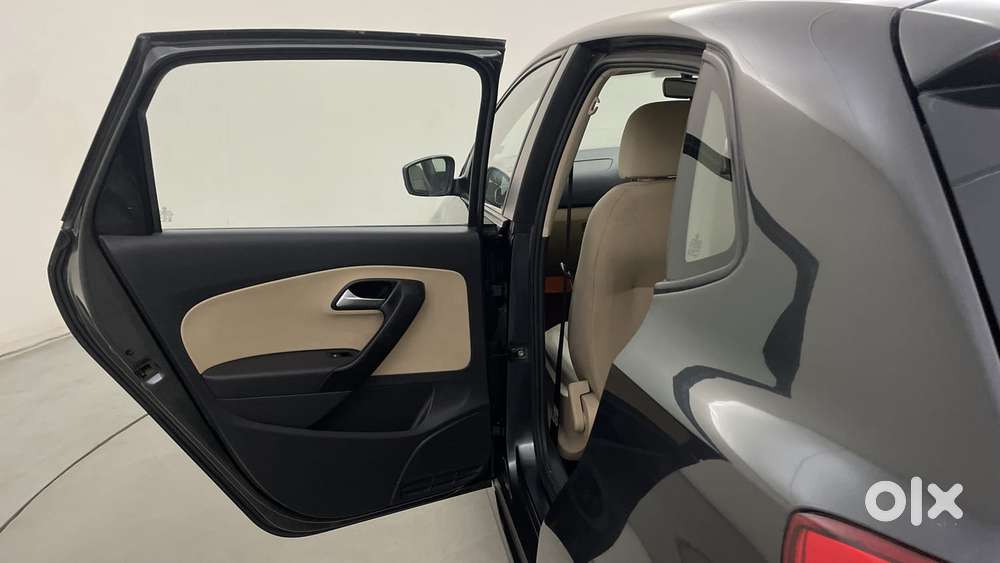 Volkswagen Polo 2009-2013 Petrol Highline 1.2l, 2015, Petrol