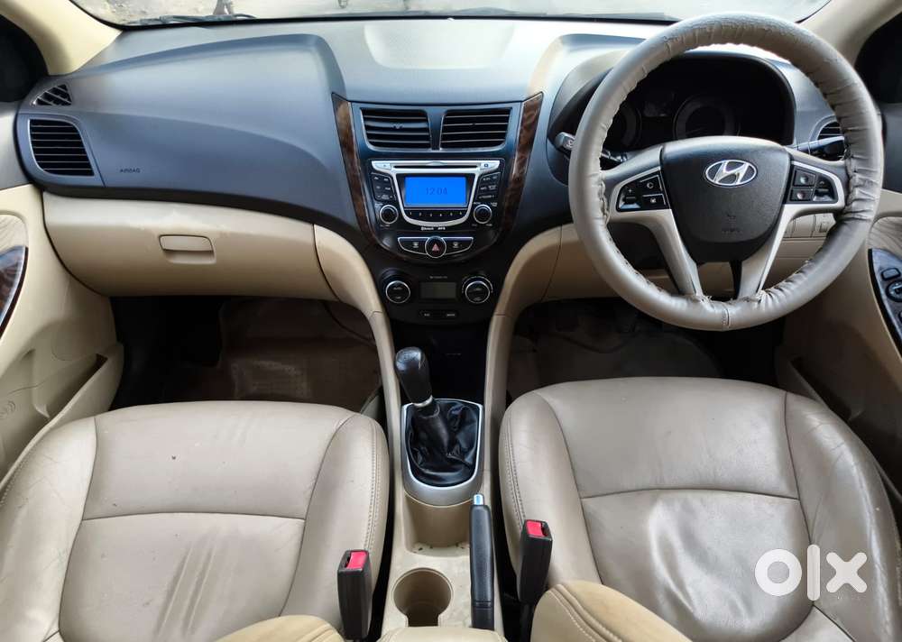 Hyundai Verna Fluidic 1.6 Vtvt Sx Opt, 2011, Petrol