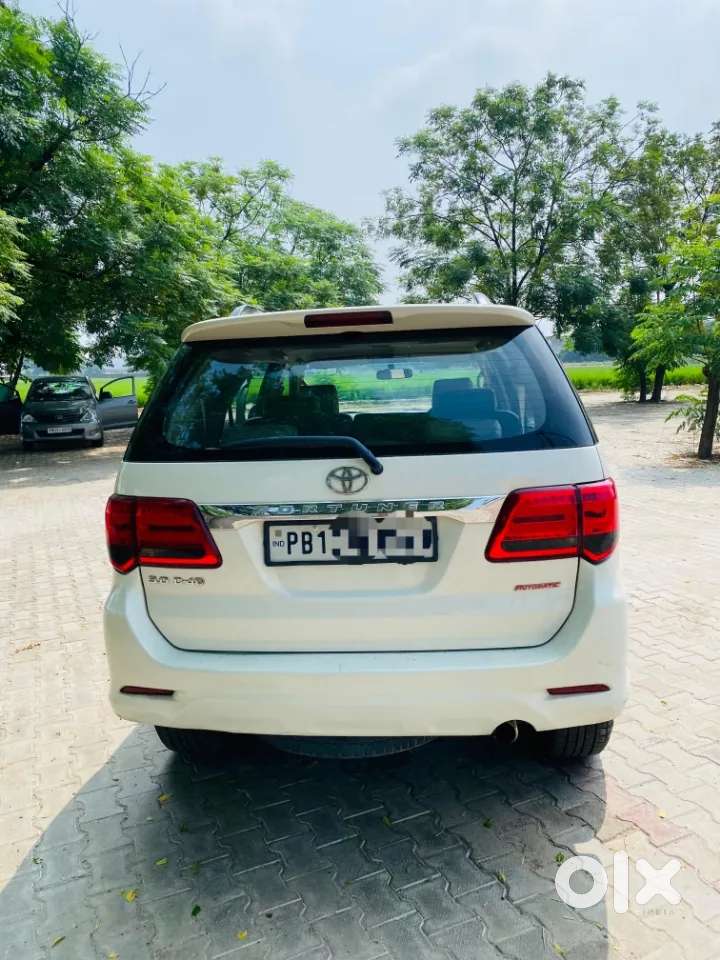 Toyota Fortuner 4x2 At, 2015, Diesel