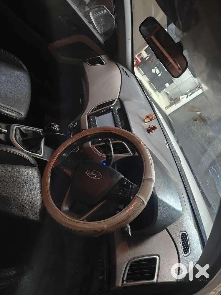 Hyundai Creta 2016 Diesel Well Maintained, Personal Single Hand Drive