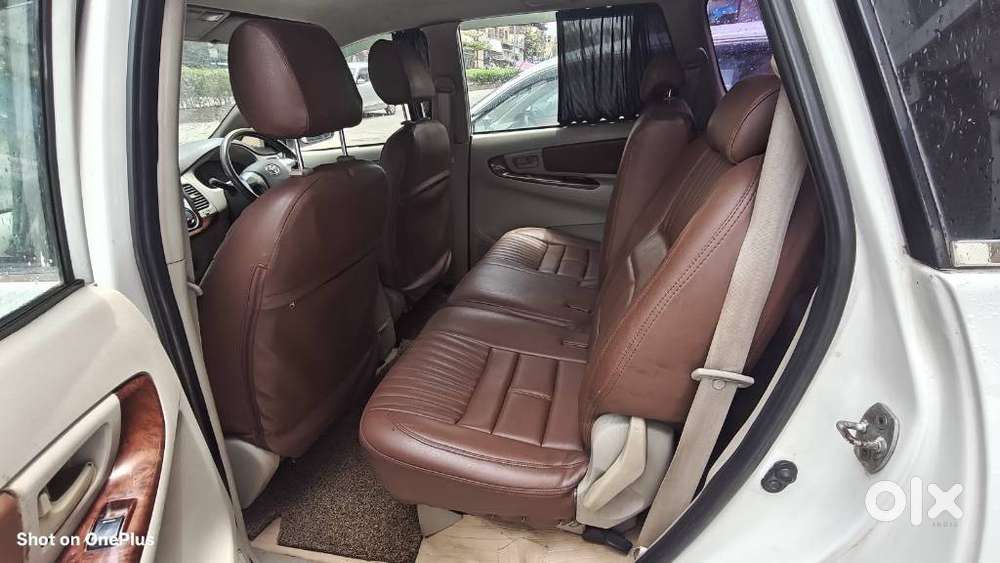 Toyota Innova 2.5 Ev (diesel) Ps 8 Seater Bs Iv, 2013, Diesel