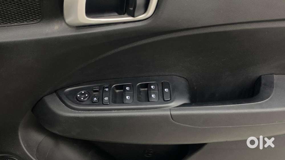 Hyundai Venue 1.0 Sx Turbo Imt, 2021, Petrol