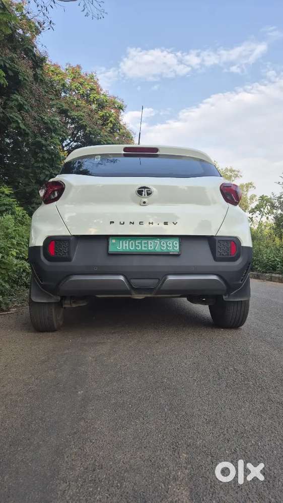 Tata Punch Ev 2025 (very Less Driven)