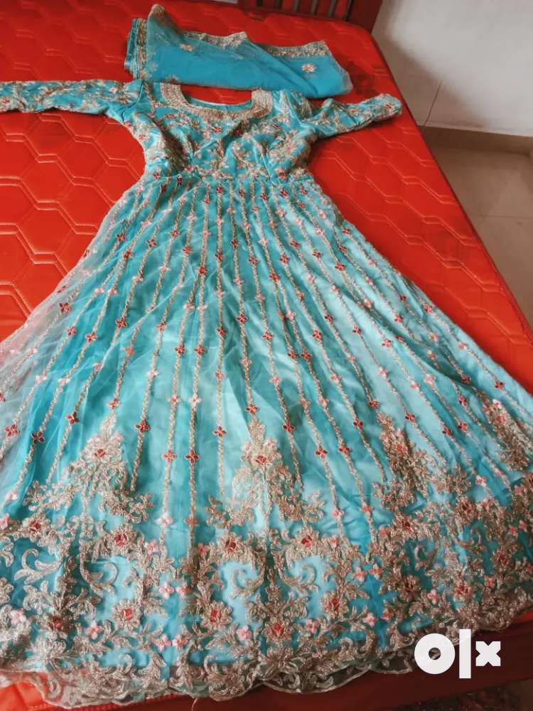 Gown olx 2025