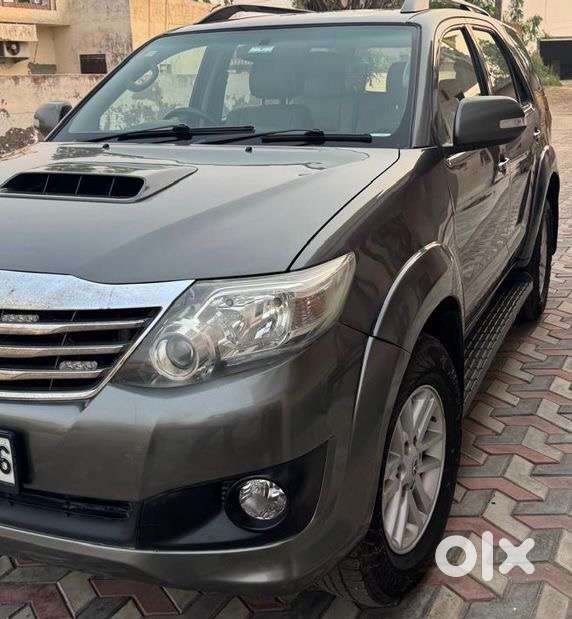 Toyota Fortuner Diesel 2013 Model