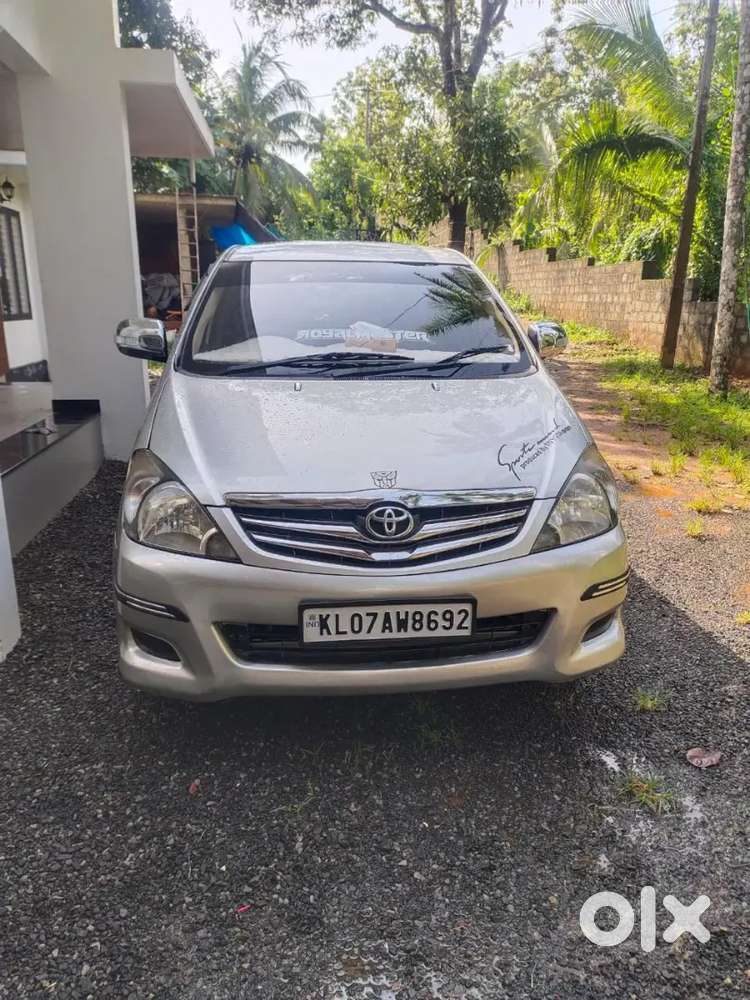 Toyota Innova 2005