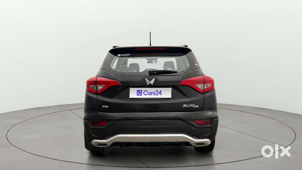 Mahindra Xuv300 W8 Option, 2023, Petrol
