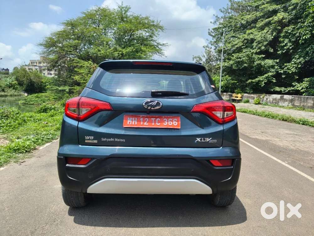 Mahindra Xuv300 W8 (o) 1.5 Diesel Amt, 2022, Diesel