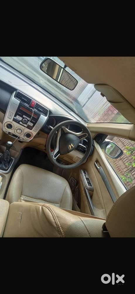 Honda City 2011 Petrol Well Maintained