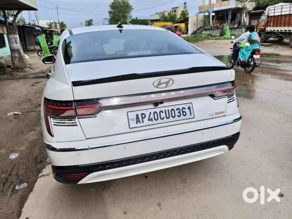 Hyundai New Verna 2024 Diesel 19000 Km Driven