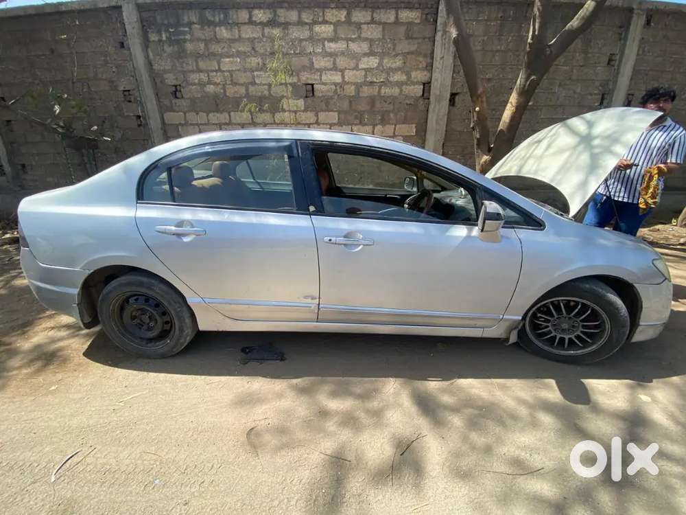 Honda Civic 2010 Cng & Hybrids 145000 Km Driven