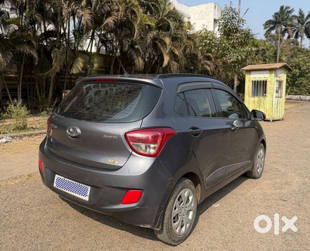 Hyundai Grand I10 2013-2016 Sportz, 2015, Petrol