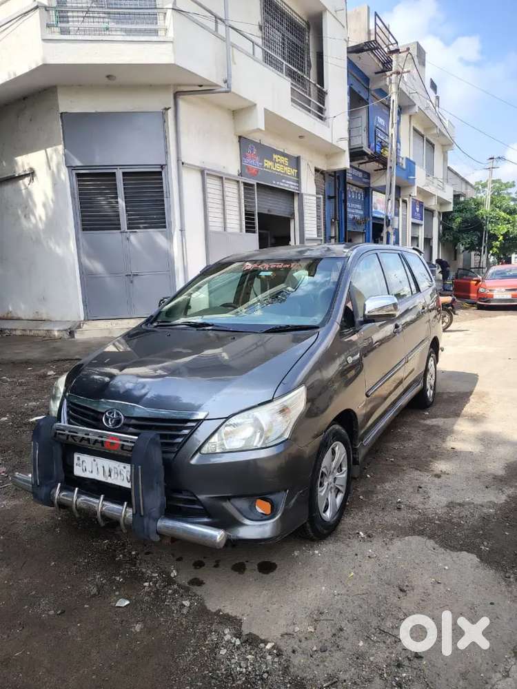 Toyota Innova 2.5 G4 2013