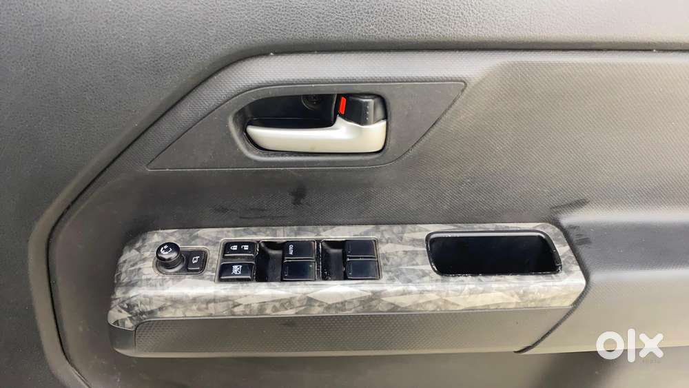Maruti Suzuki Wagon R Zxi Amt 1.2, 2020, Petrol