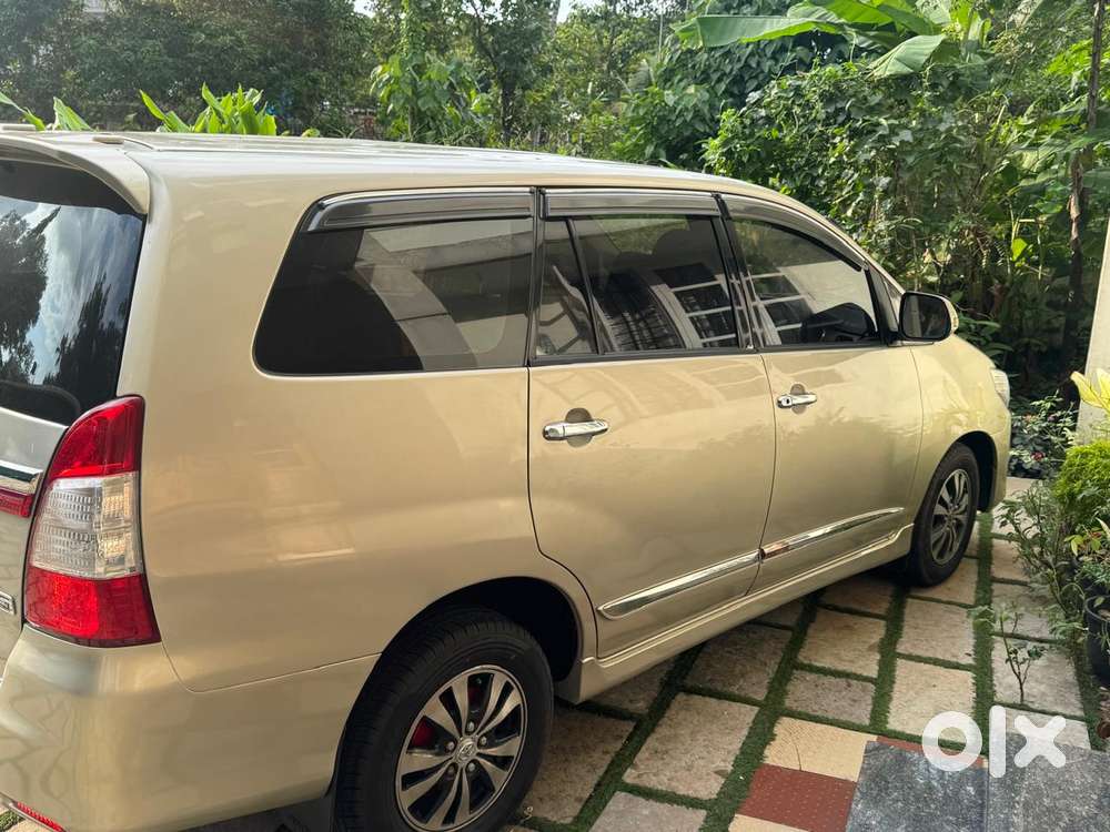 Toyota Innova 2.5 G (diesel) 7 Seater, 2015, Diesel