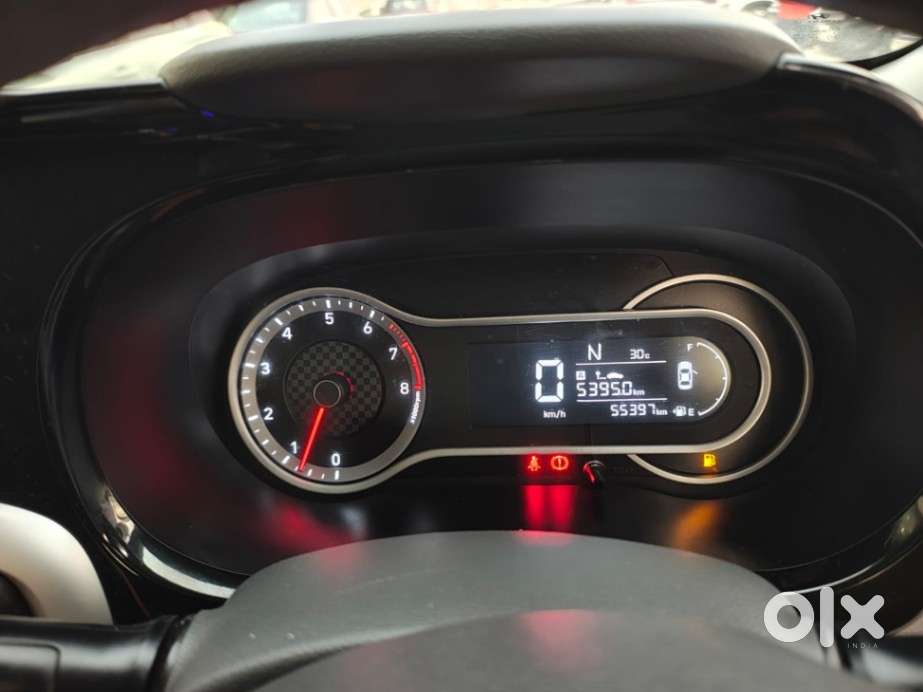 Hyundai Grand I10 Nios Sportz 1.2 At, 2019, Petrol