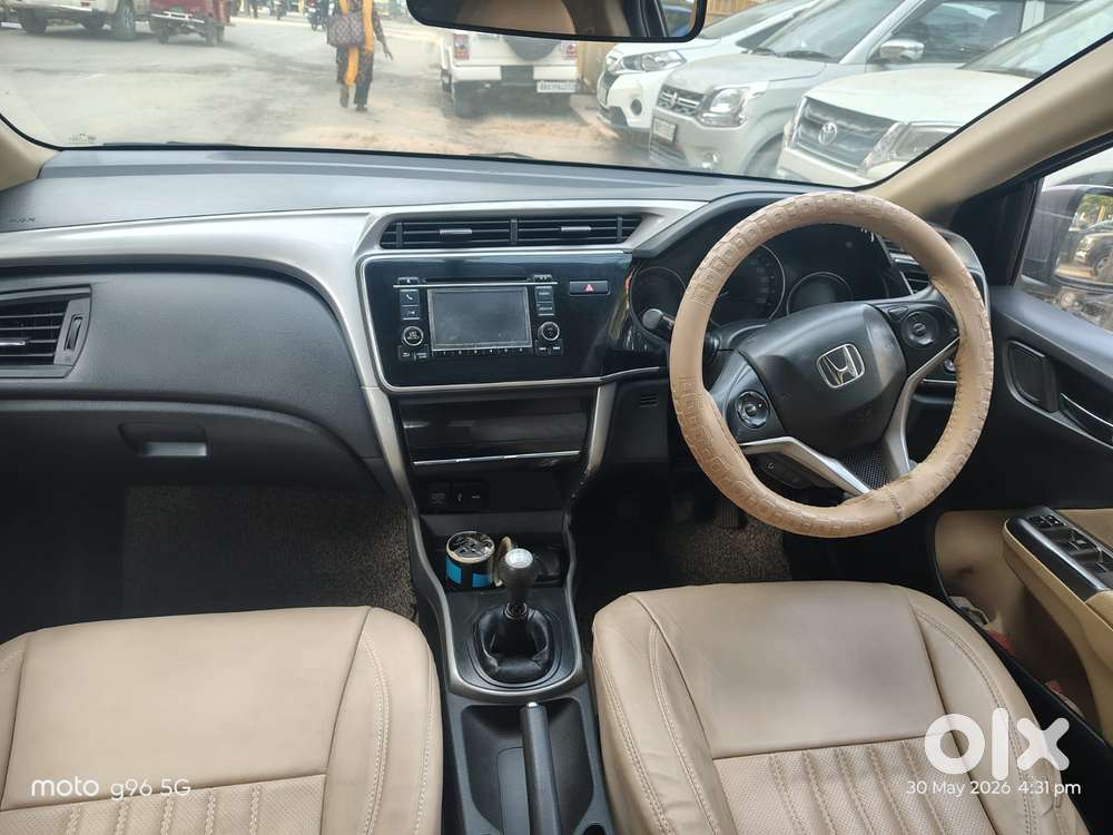 Honda City 1.5 V Cvt I-vtec Mt, 2016, Petrol