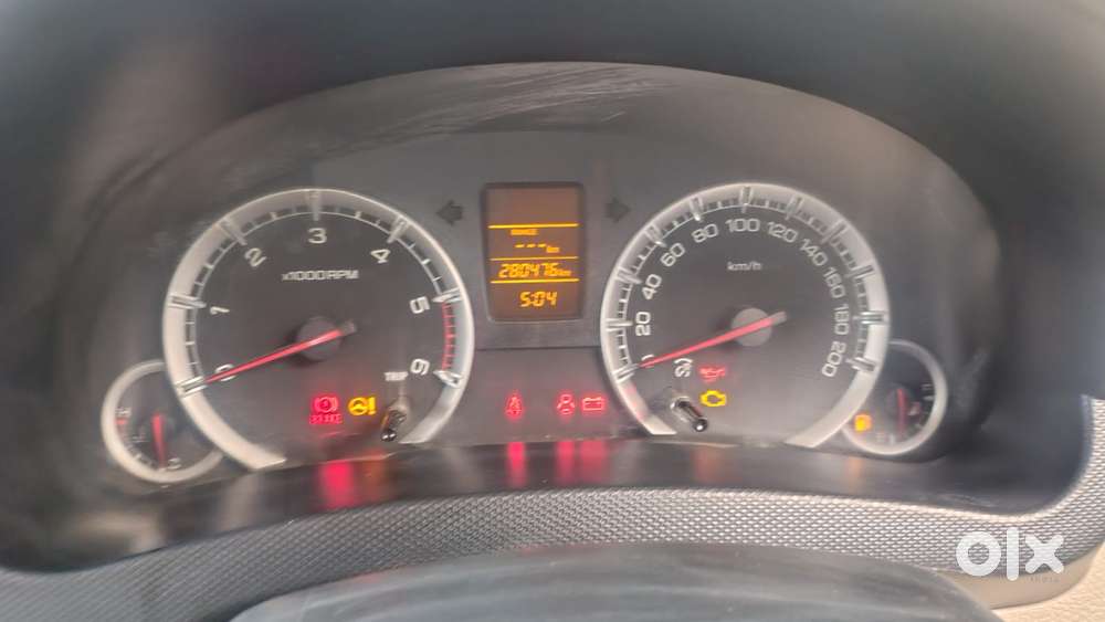 Maruti Suzuki Swift Dzire Vdi Bsiv, 2014, Diesel