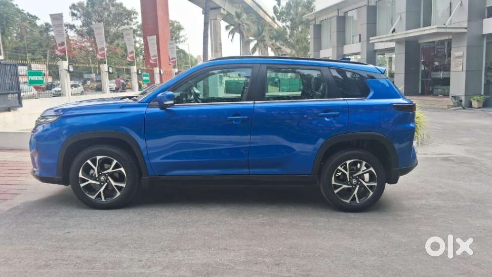 Toyota Urban Cruiser Hyryder 1.5 V Neo Drive, 2025, Petrol