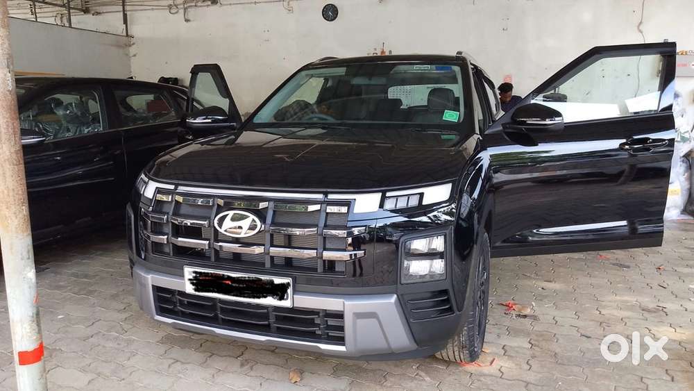 Hyundai Creta - S(o) With Sunroof