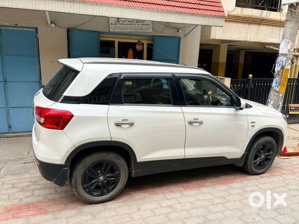 Maruti Vittara Brezza Zdi Amt